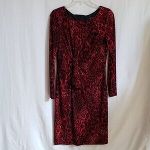 David Meister Red and Black Lined Cocktail Dress. Size 8